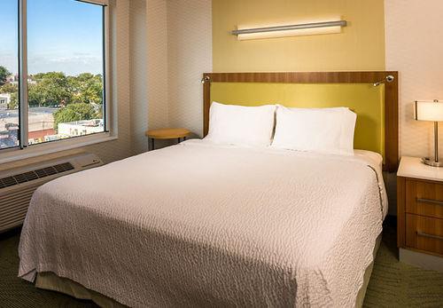 Springhill By Marriott Laguardia Airport Hotel 3*