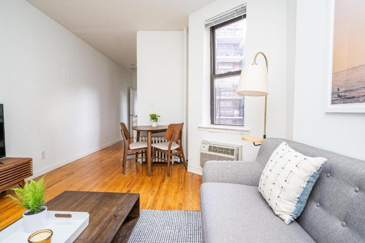 Upper East Side Yorkville Ny 30 Day * New York