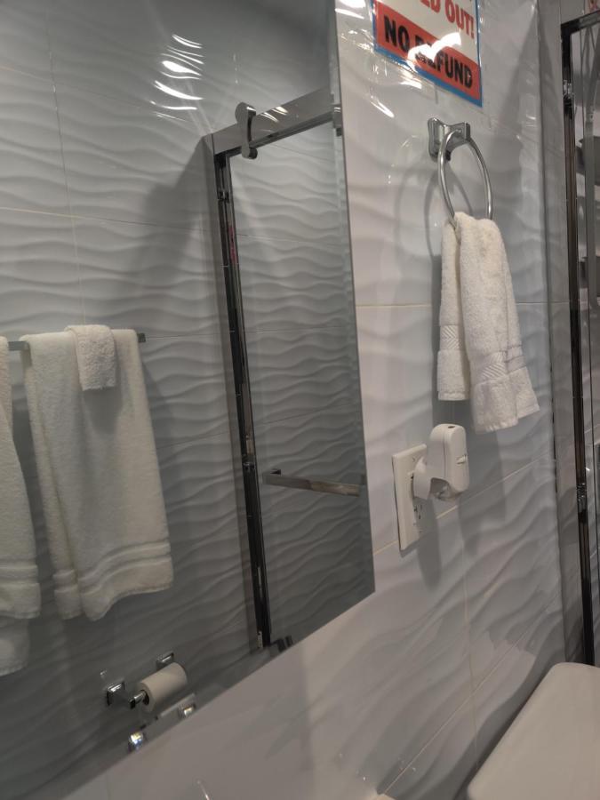 **new** Private In House *