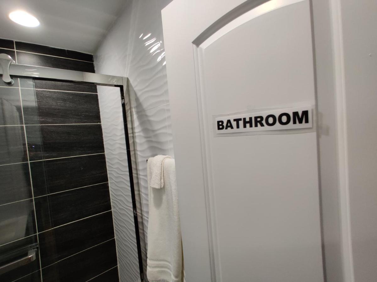 **new** Private In House New York