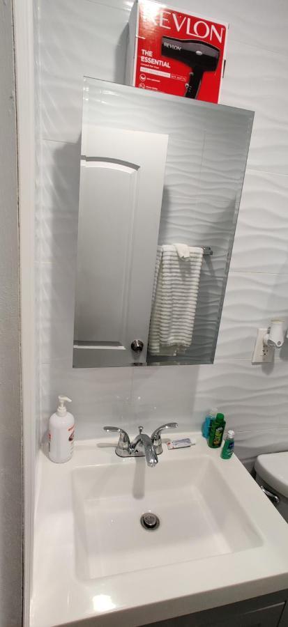 **new** Private In House New York