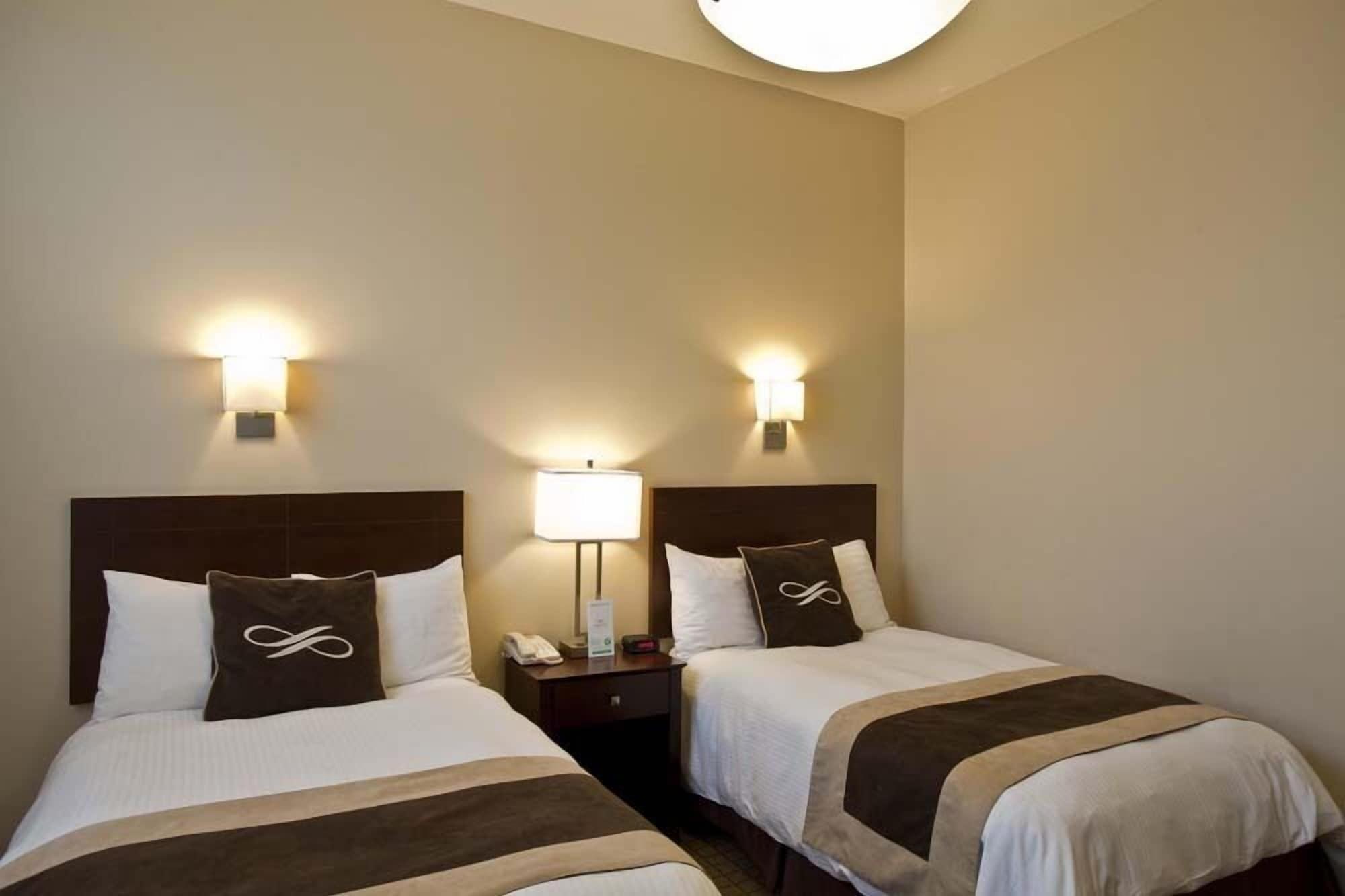 Hotel Pointe Plaza (adults Only)