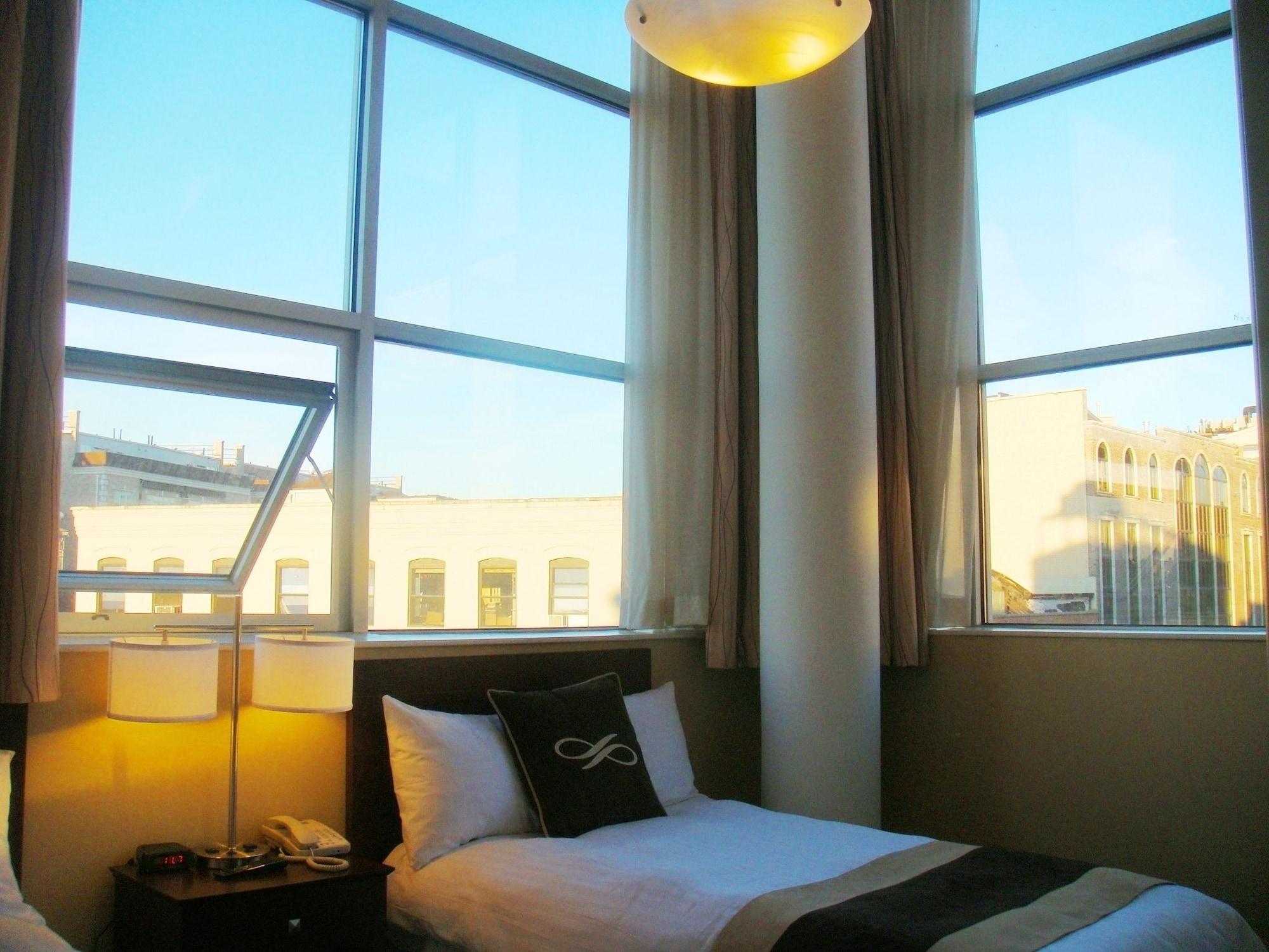 Pointe Plaza (adults Only) Hotel 3*