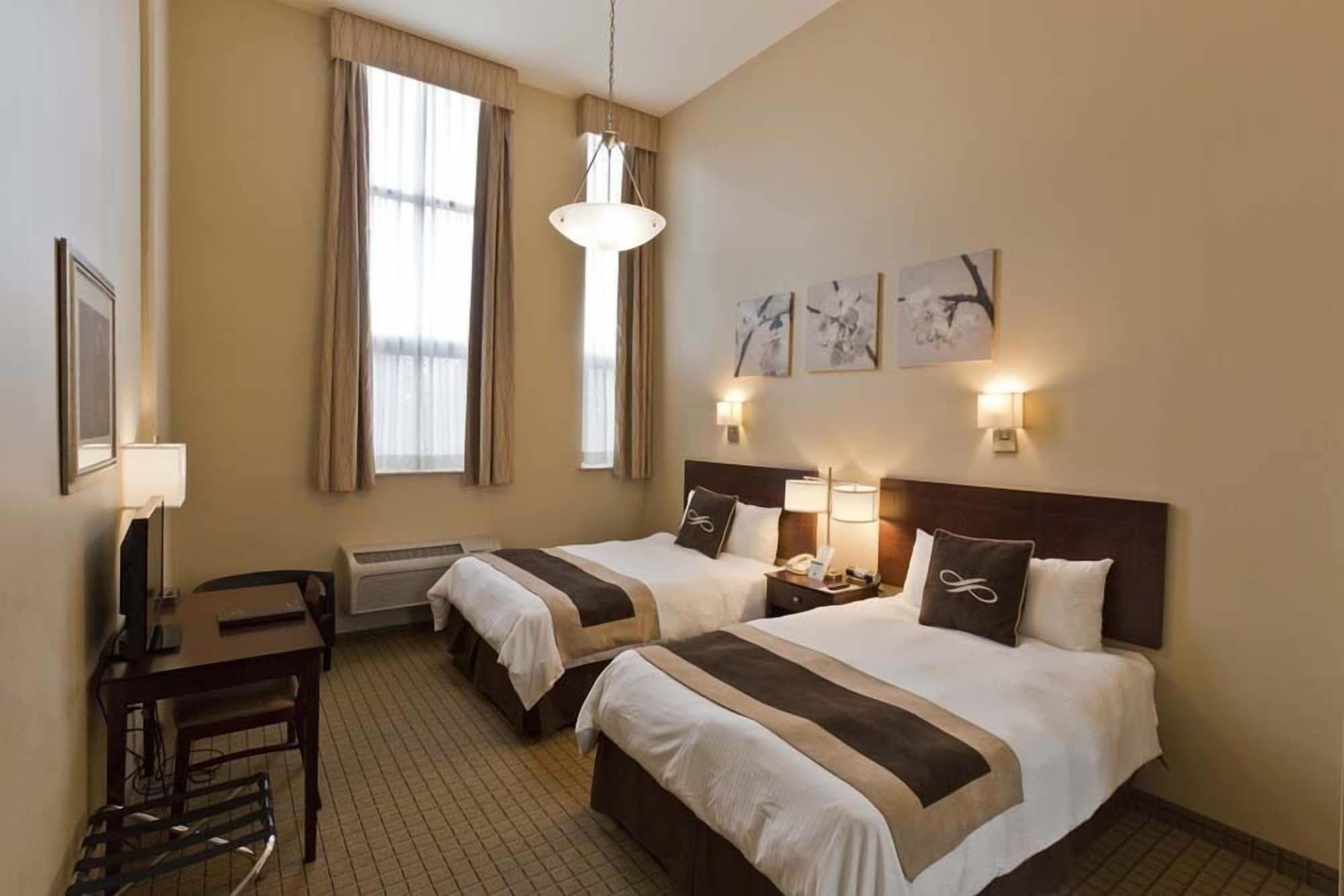 Pointe Plaza (adults Only) Hotel 3*