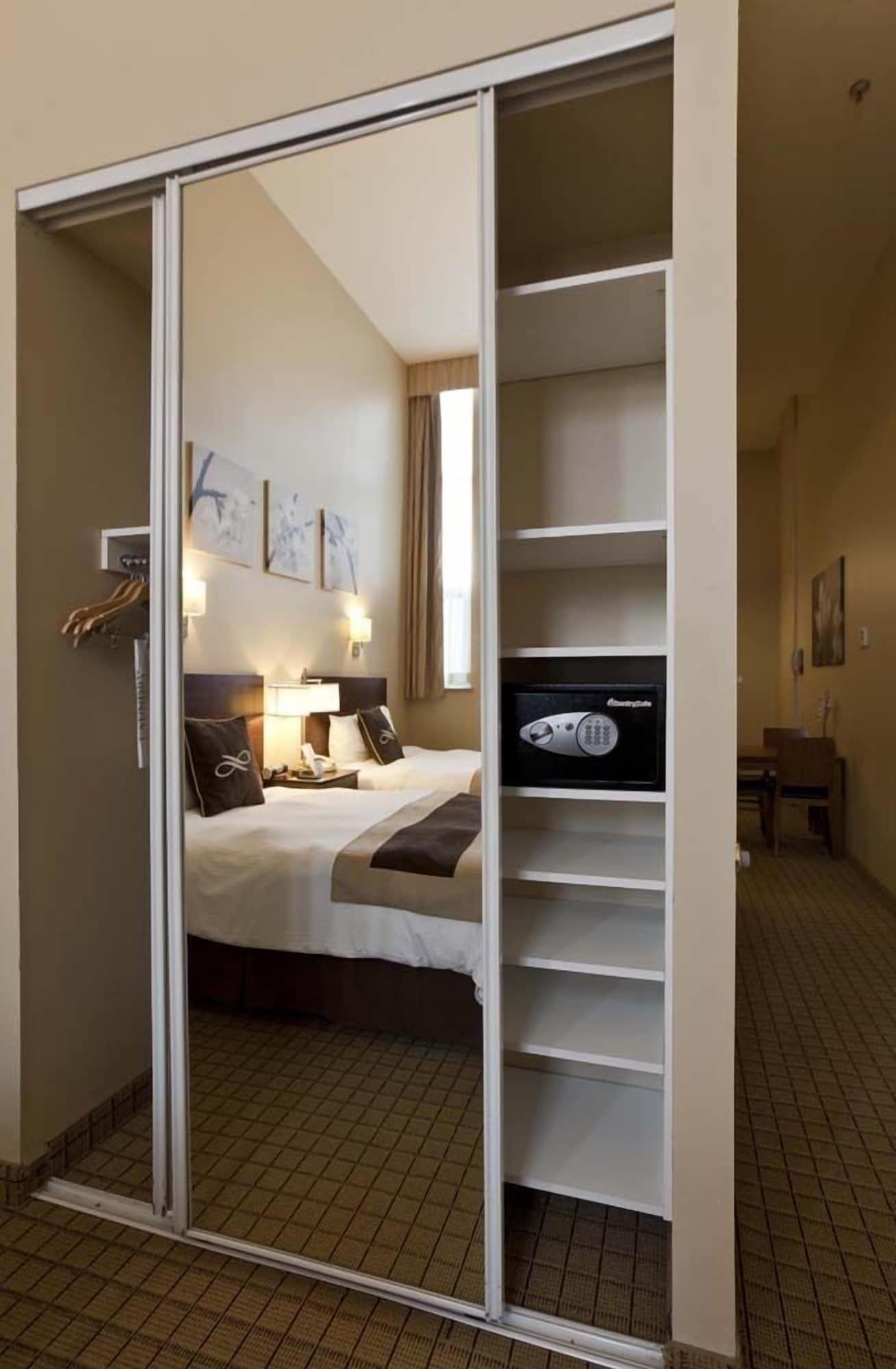 Pointe Plaza (adults Only) New York