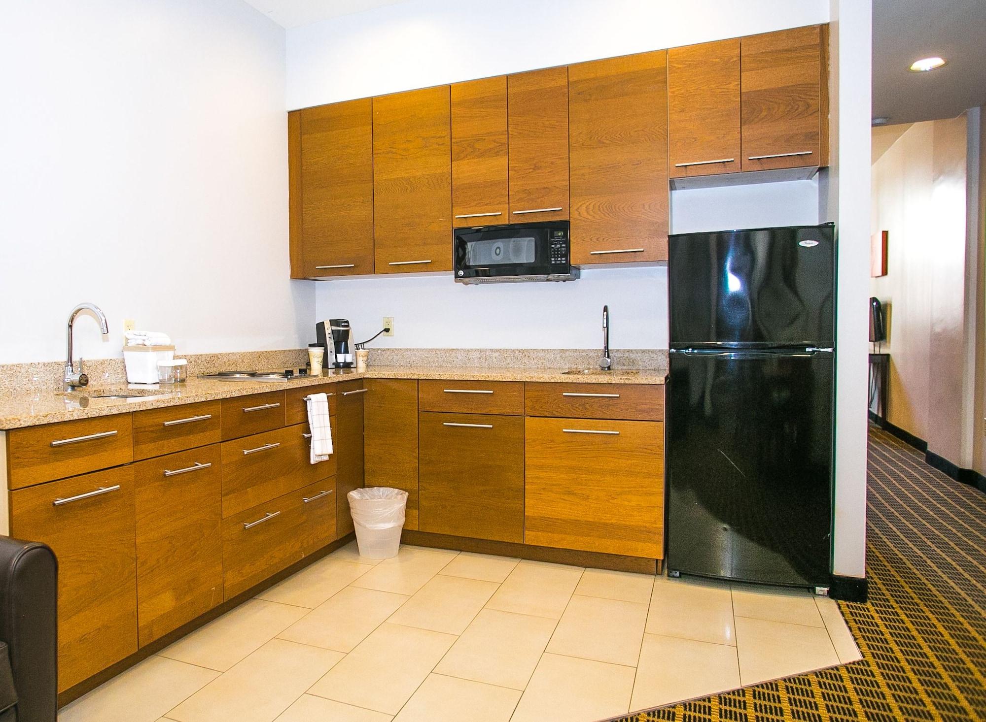 Pointe Plaza (adults Only) Hotel New York