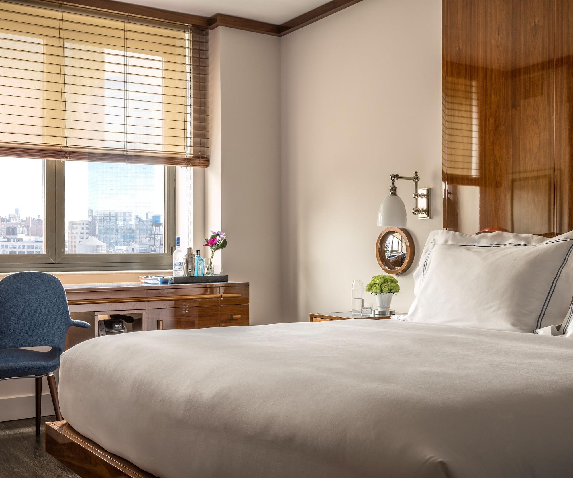 Hugo Hotel 4*