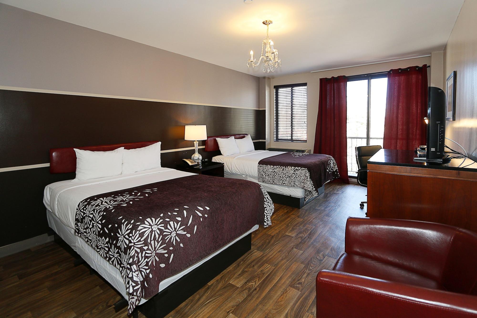 Hotel Vetiver / Manhattan Skyline