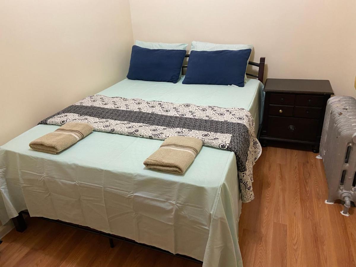 Guest house A Pleasant In Queens