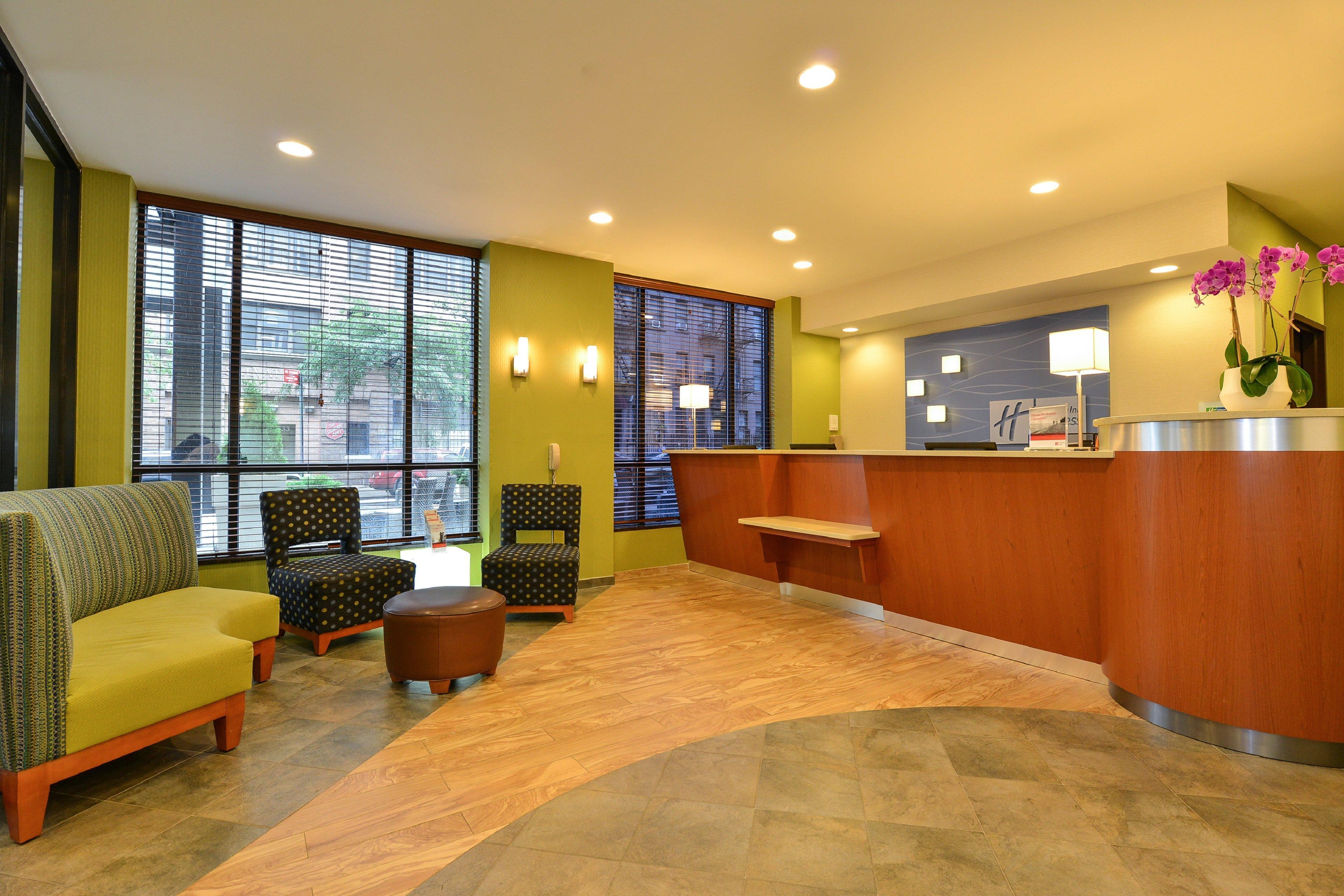 Express Manhattan Midtown West By Ihg New York