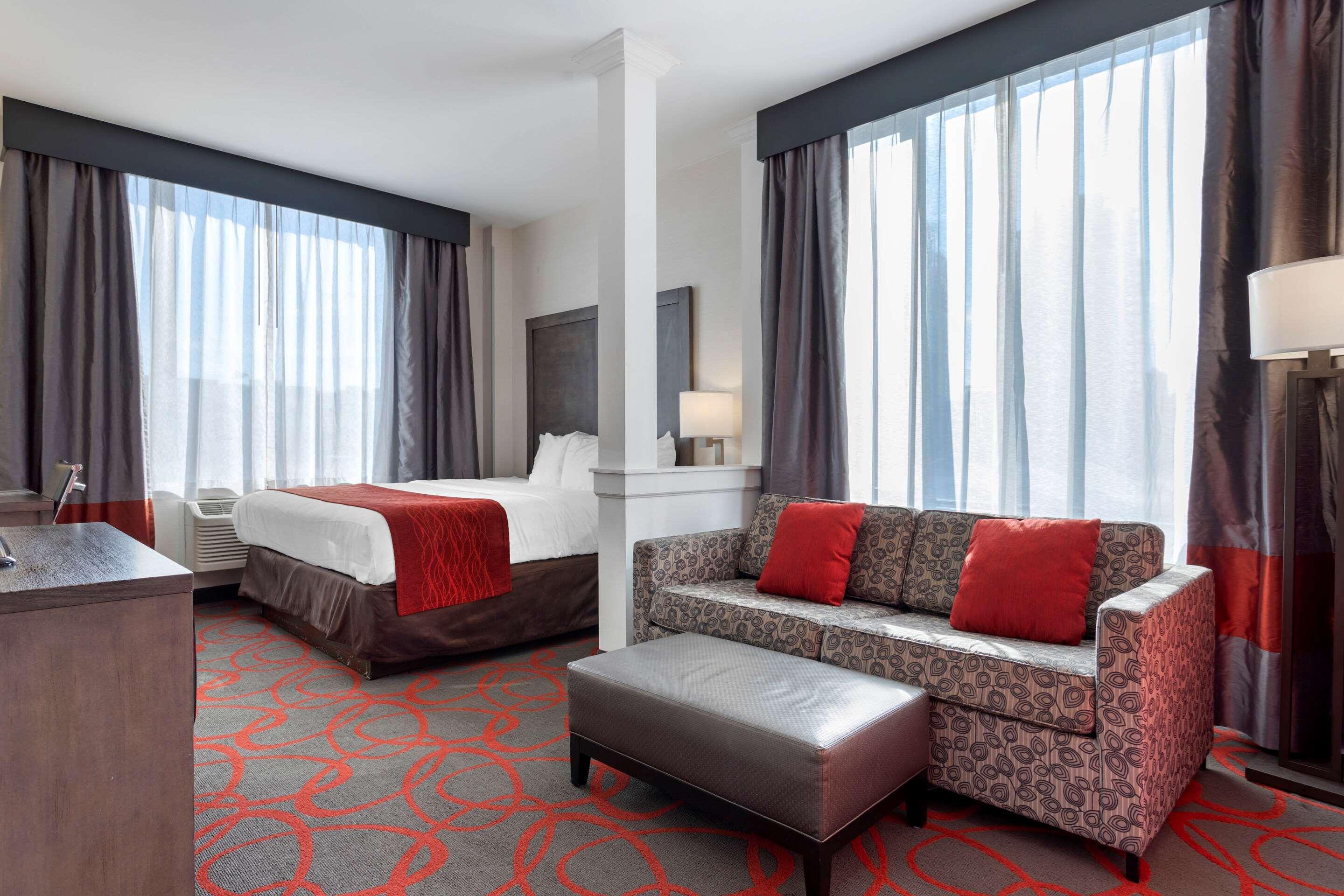 Hotel Comfort & Near Stadium