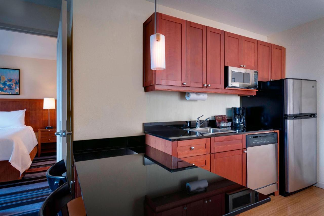 By Marriott Manhattan/times Square Hotel 4*