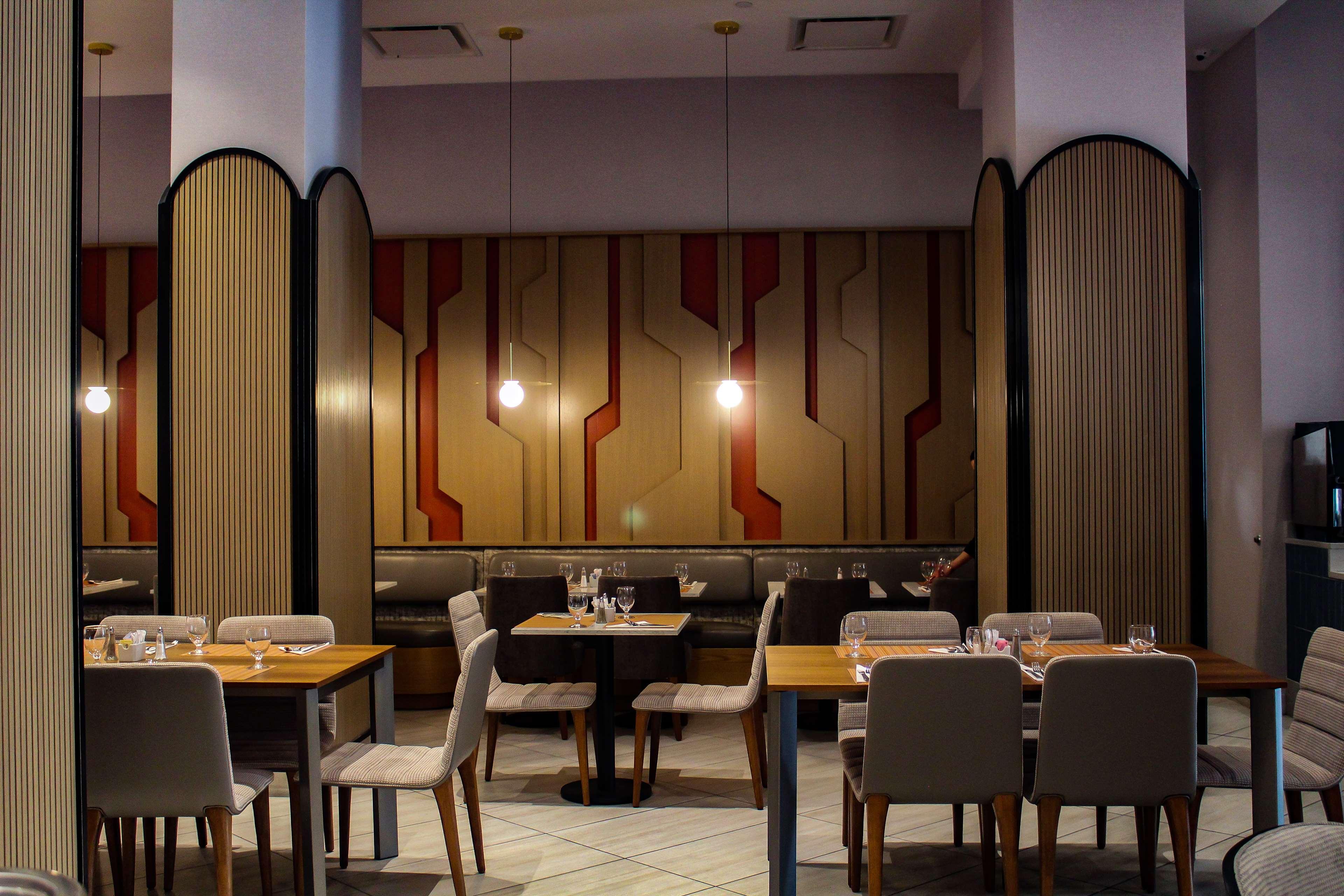 Doubletree By Hilton Times Square South Hotel