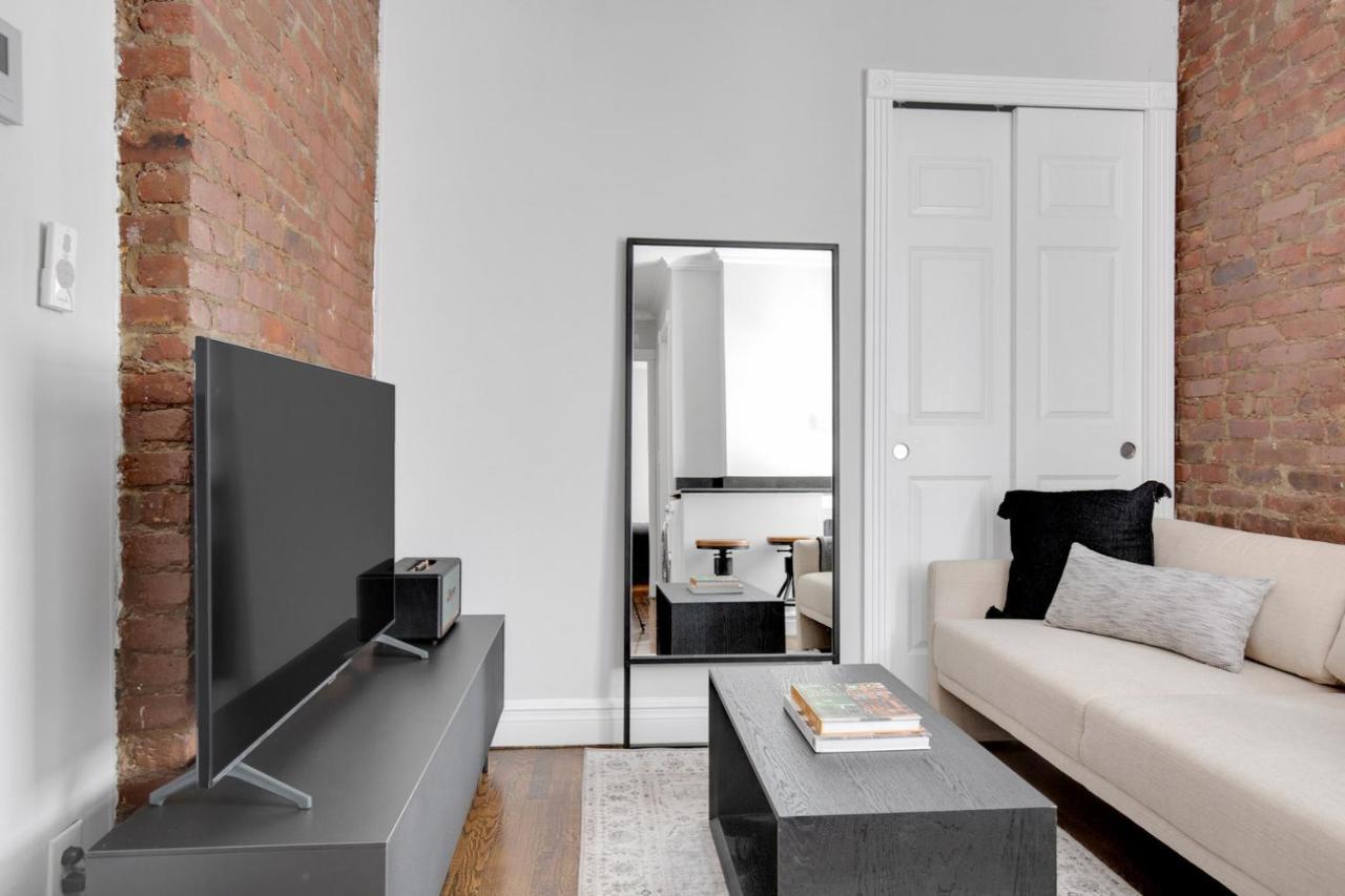 E Village 1br W In-unit Wd Nr Park Nyc-722 New York