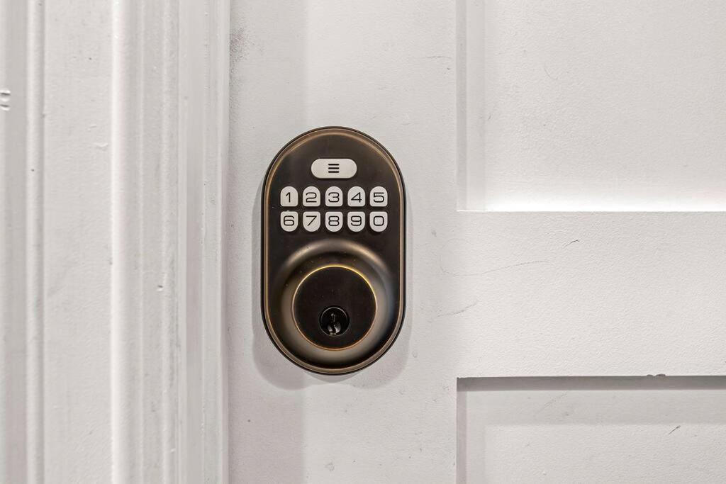 Freshpond Homestay New York