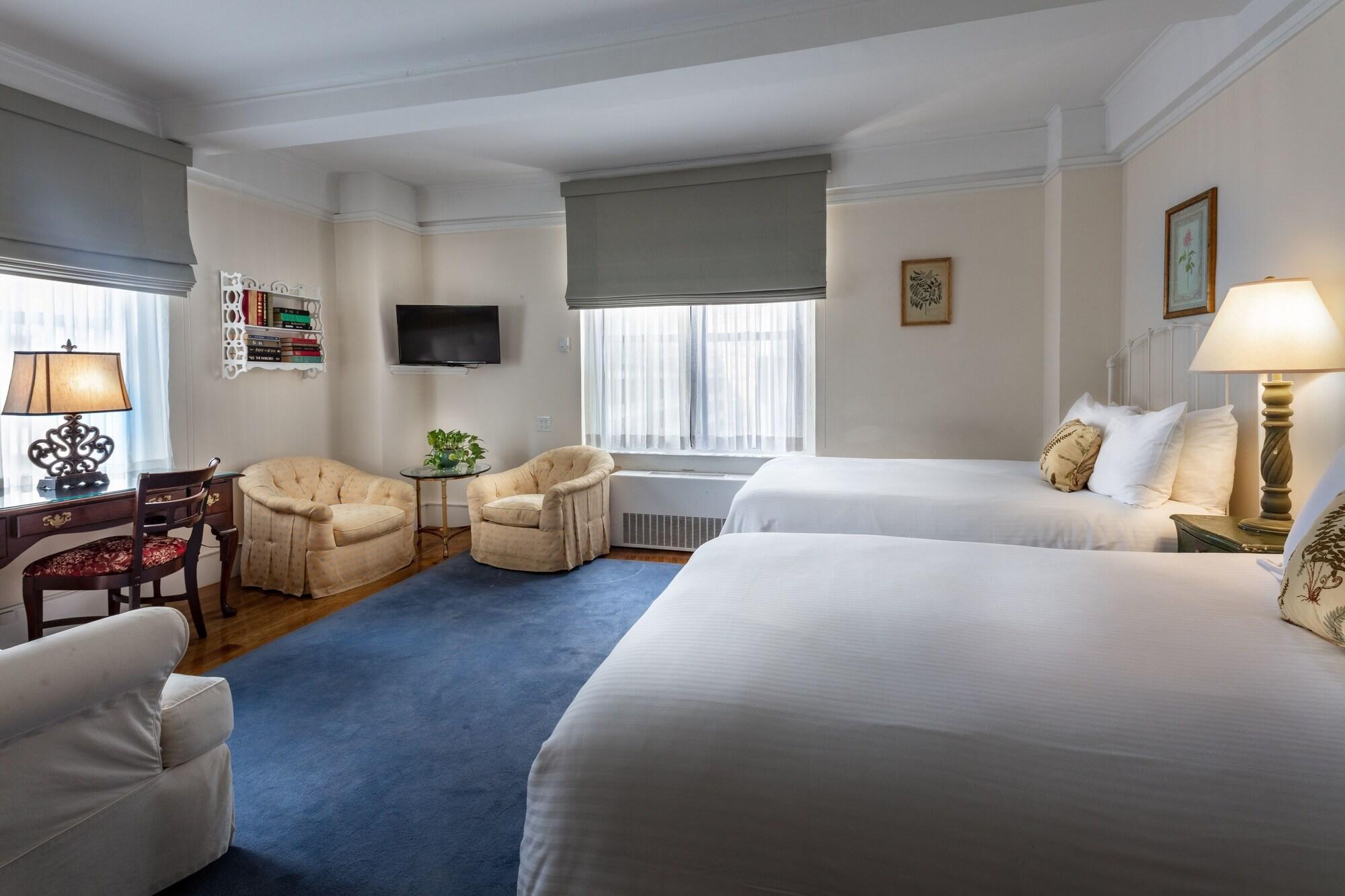 Hotel Roger Smith