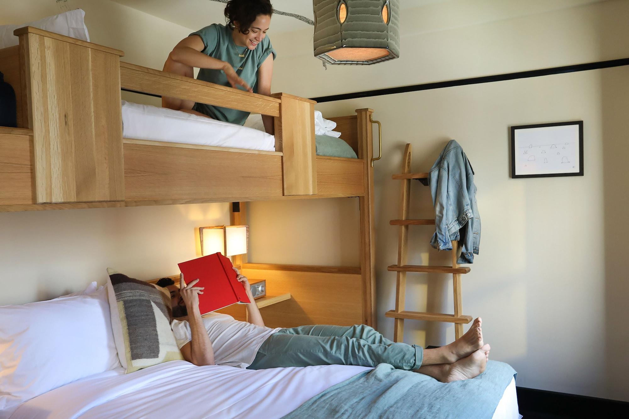 Hotel Freehand 4*