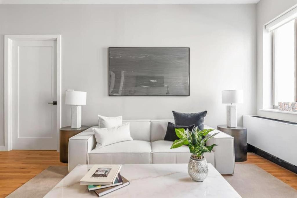 Hotel Top Notch 2br In Upper East Mins To Central Park New York