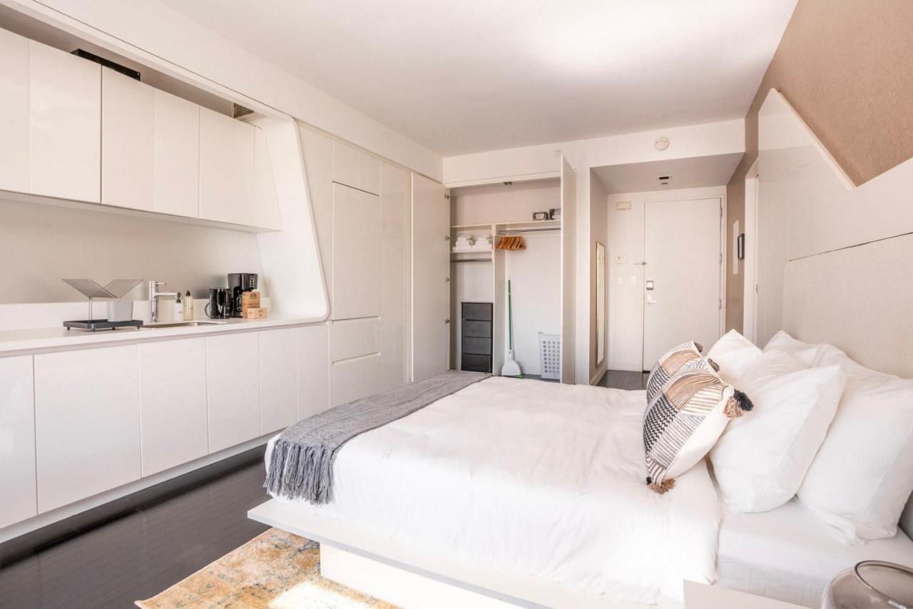 Apartment Financial District Studio W Wd Gym Elevator Nyc-1359 New York