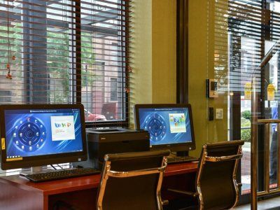 Hotel Express Manhattan Midtown West By Ihg New York