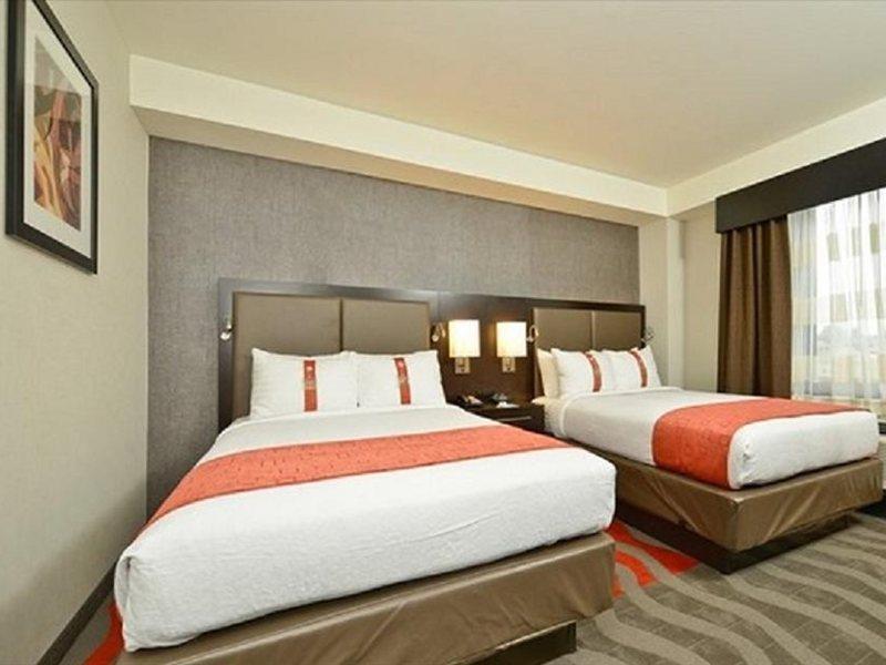 Hotel New York-jfk Airport Area, An Ihg