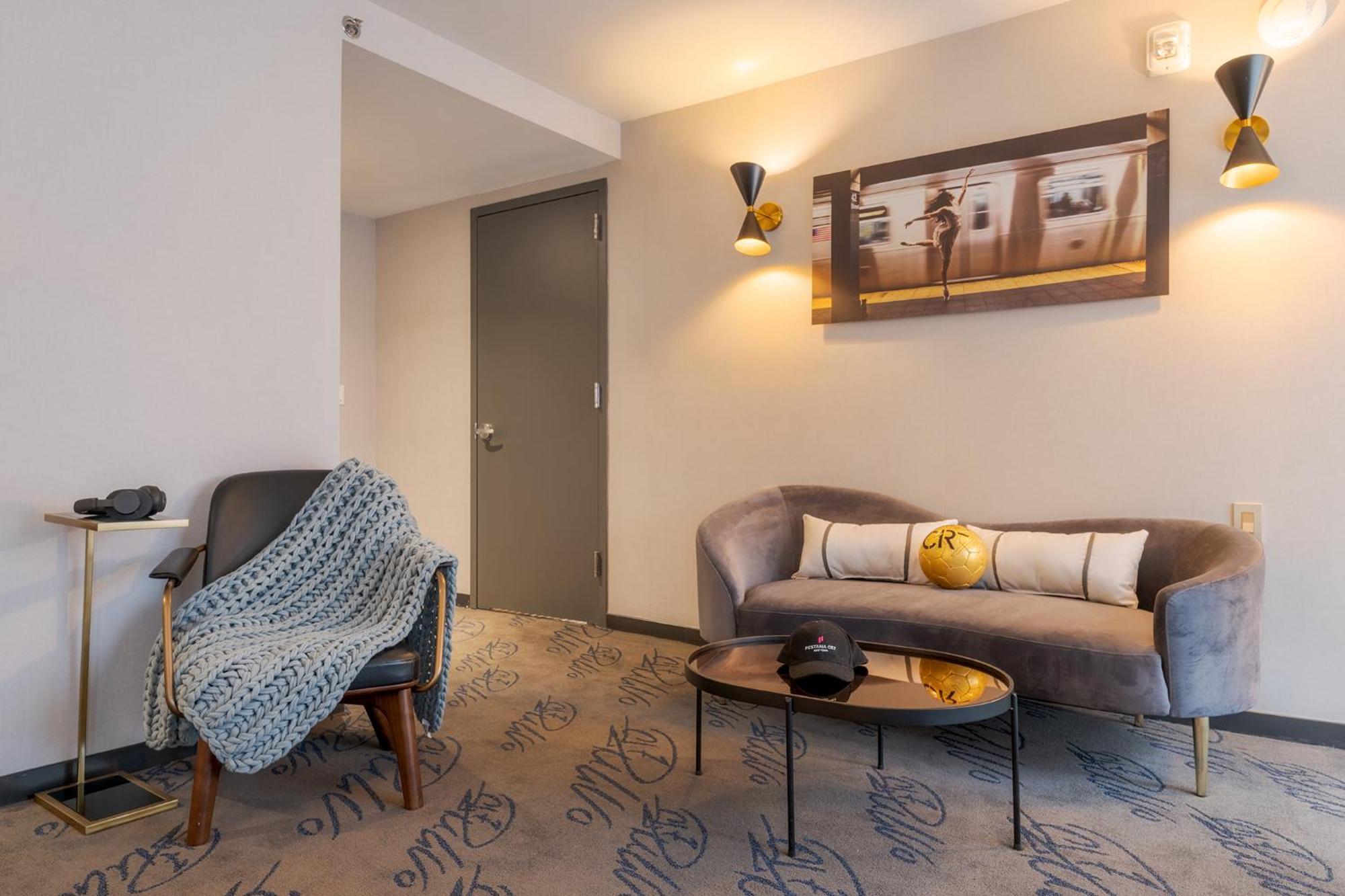 Pestana Cr7 Times Square Hotel 4*