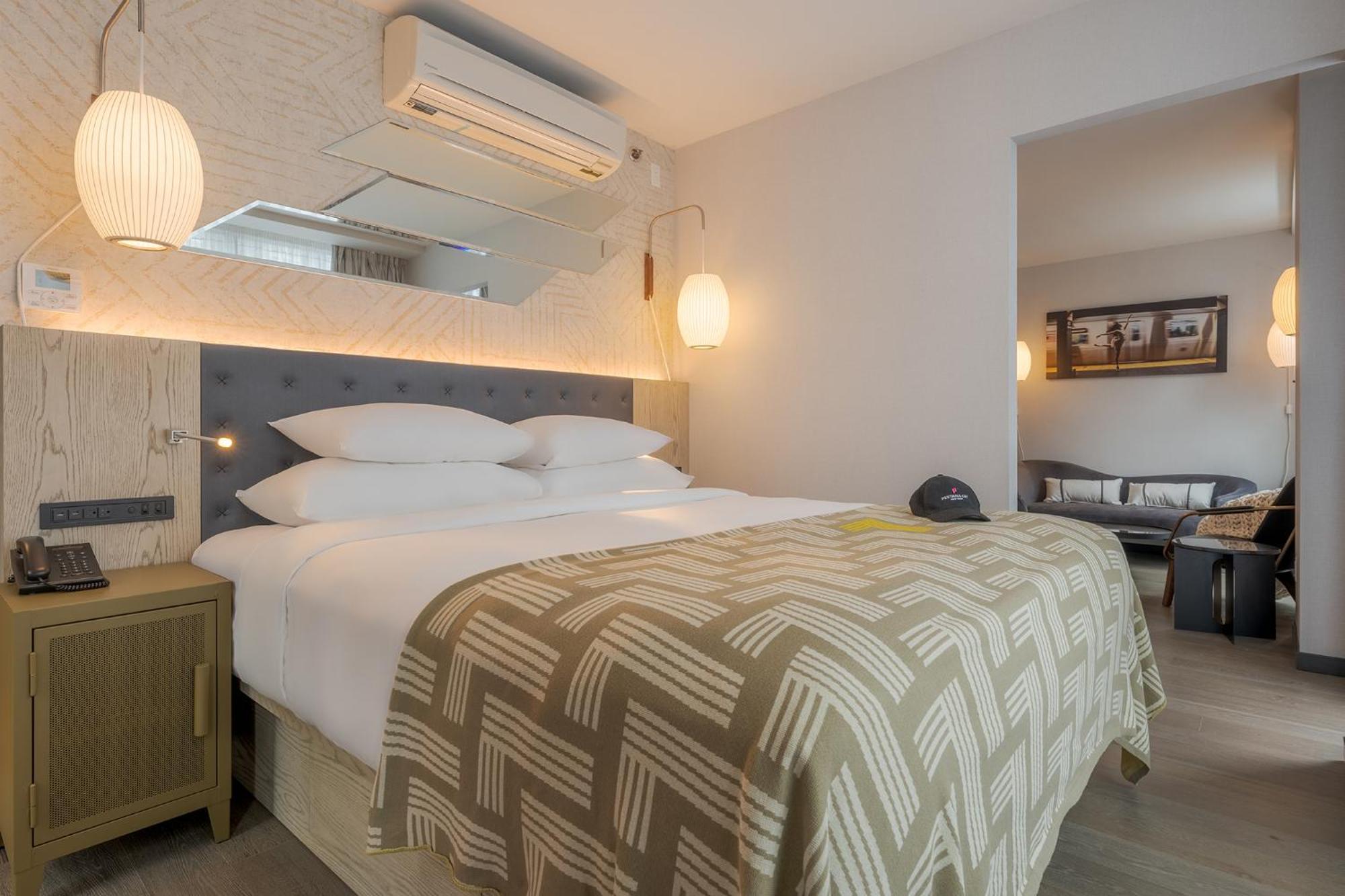 Pestana Cr7 Times Square 4*