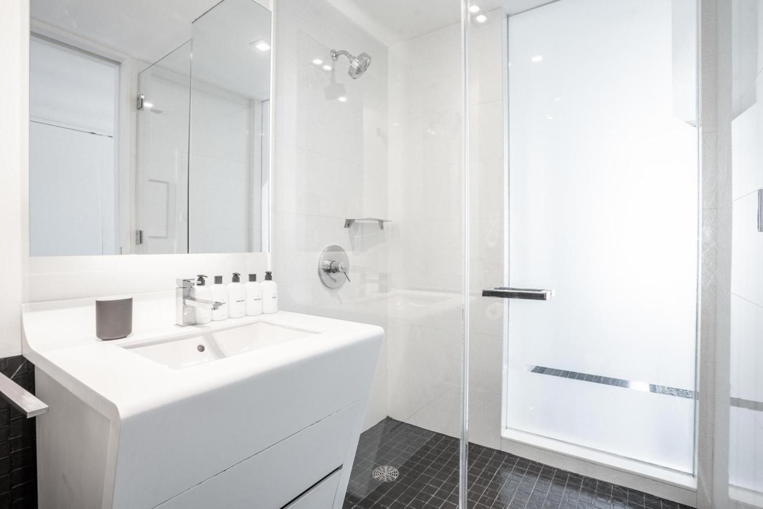 Apartment In Tribeca W Gym Lounge Roof Deck Nyc-1373 *