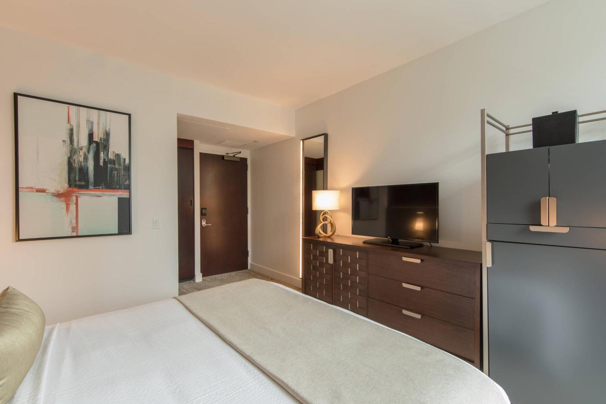 Marriott Vacation Club, City  4*