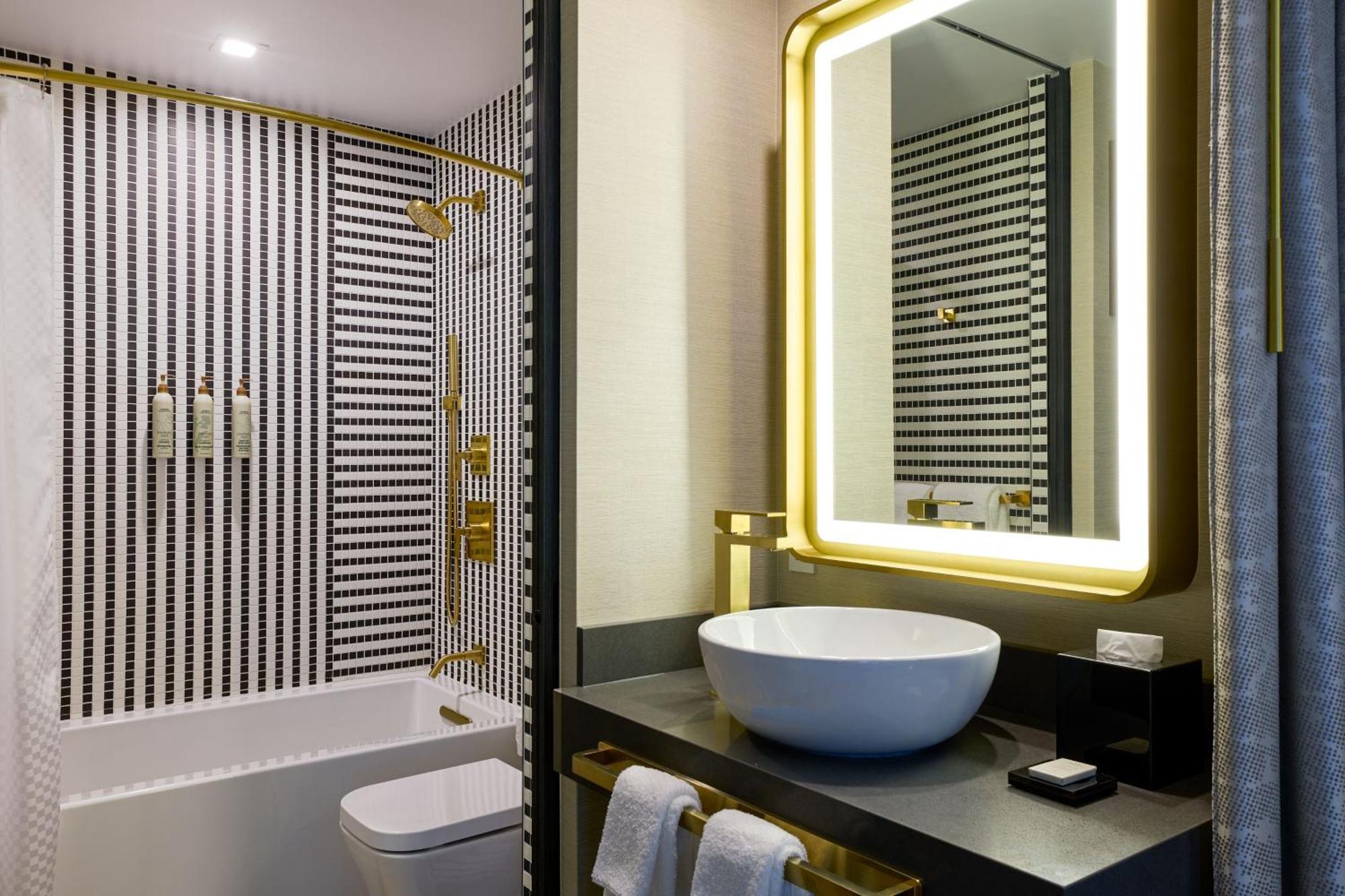 Hotel Renaissance Harlem 3*