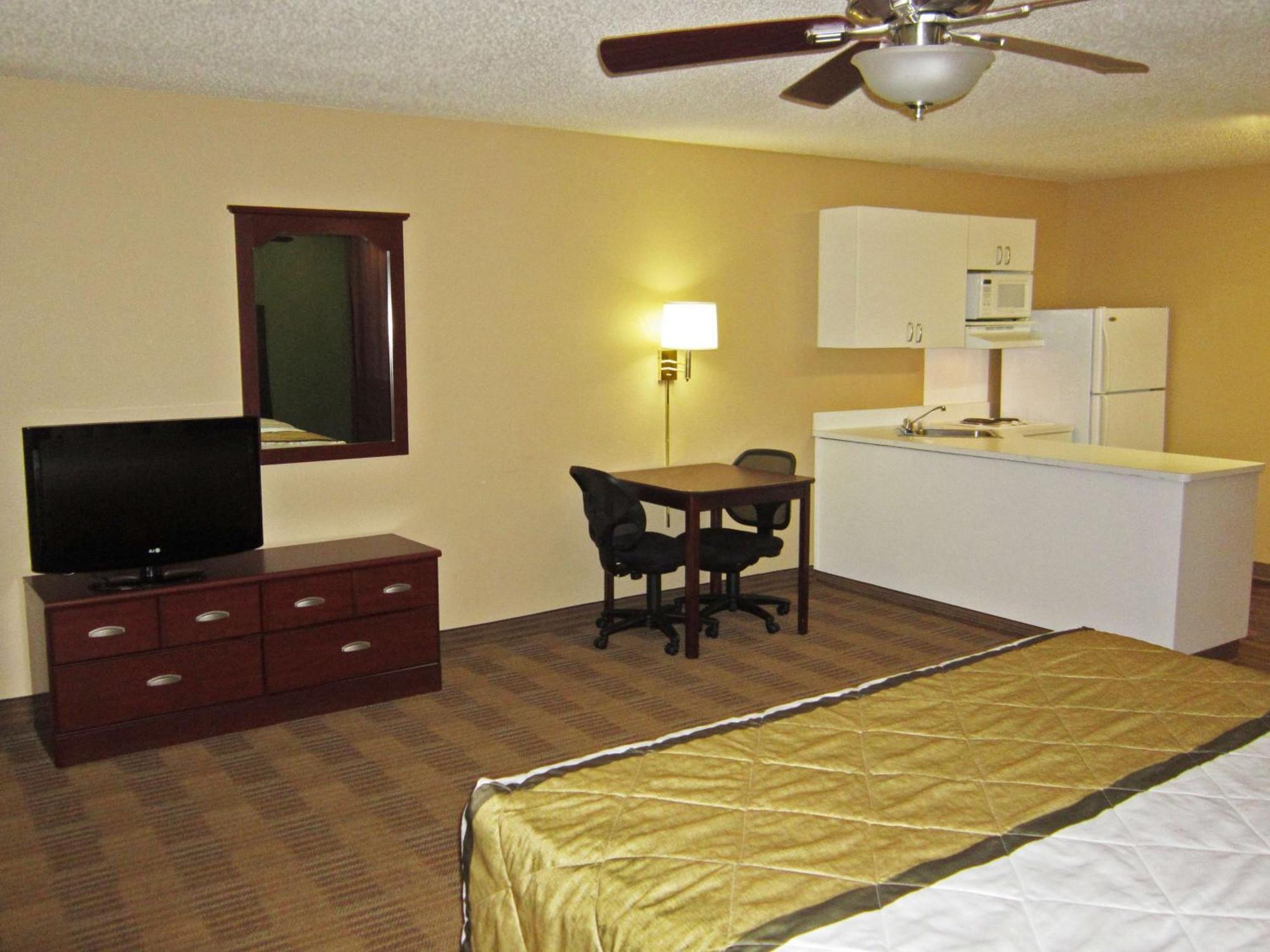 Hotel Extended America - - Laguardia Airport