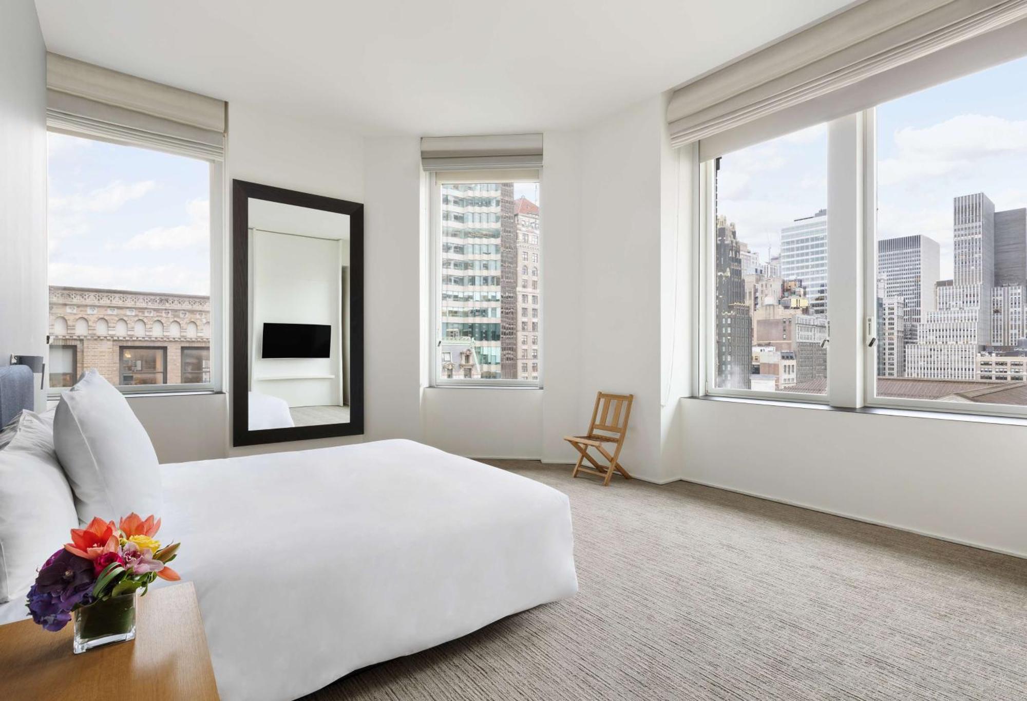 Andaz 5th Avenue, By Hyatt New York