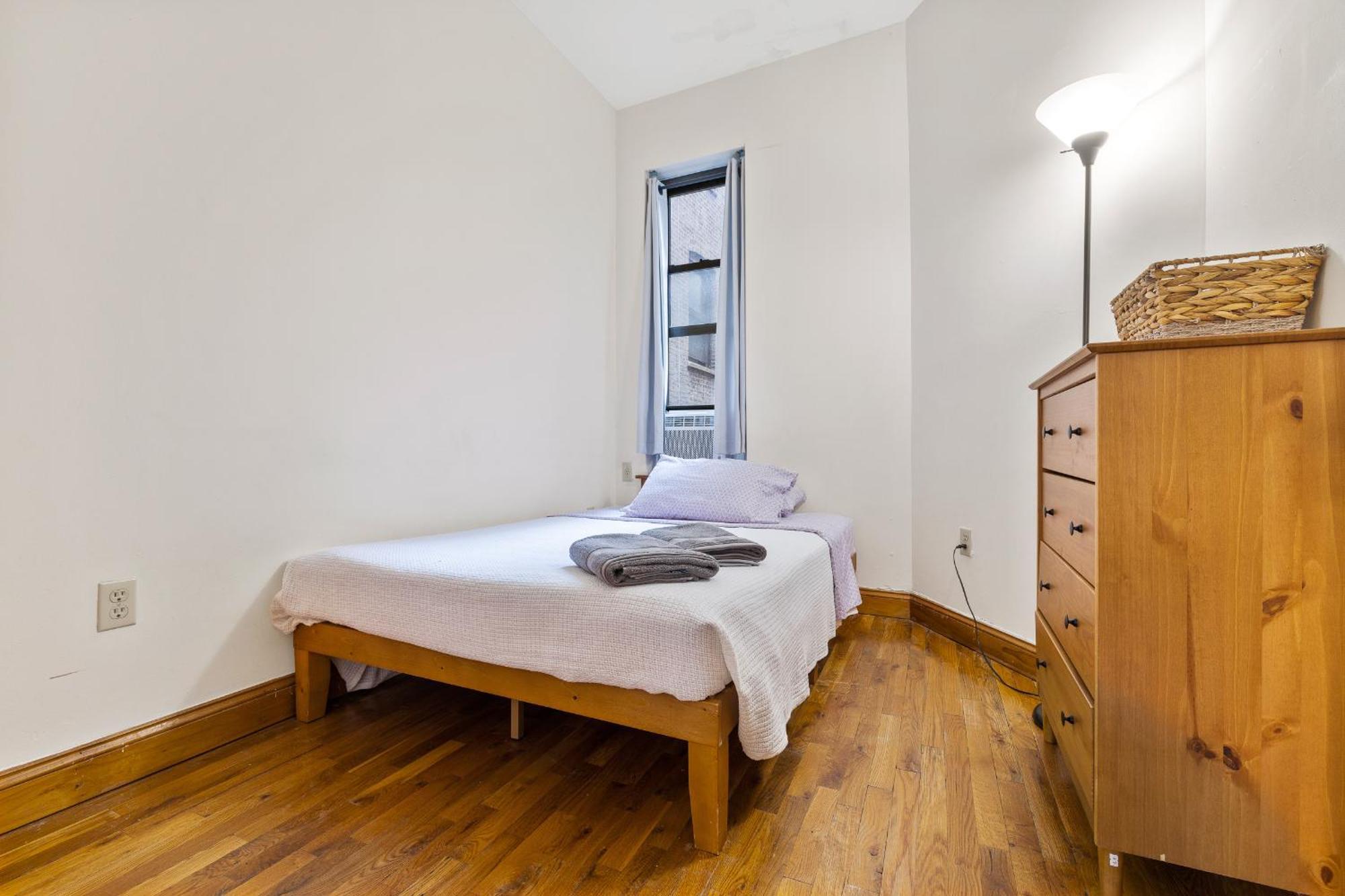 Apartment Living At Columbia *