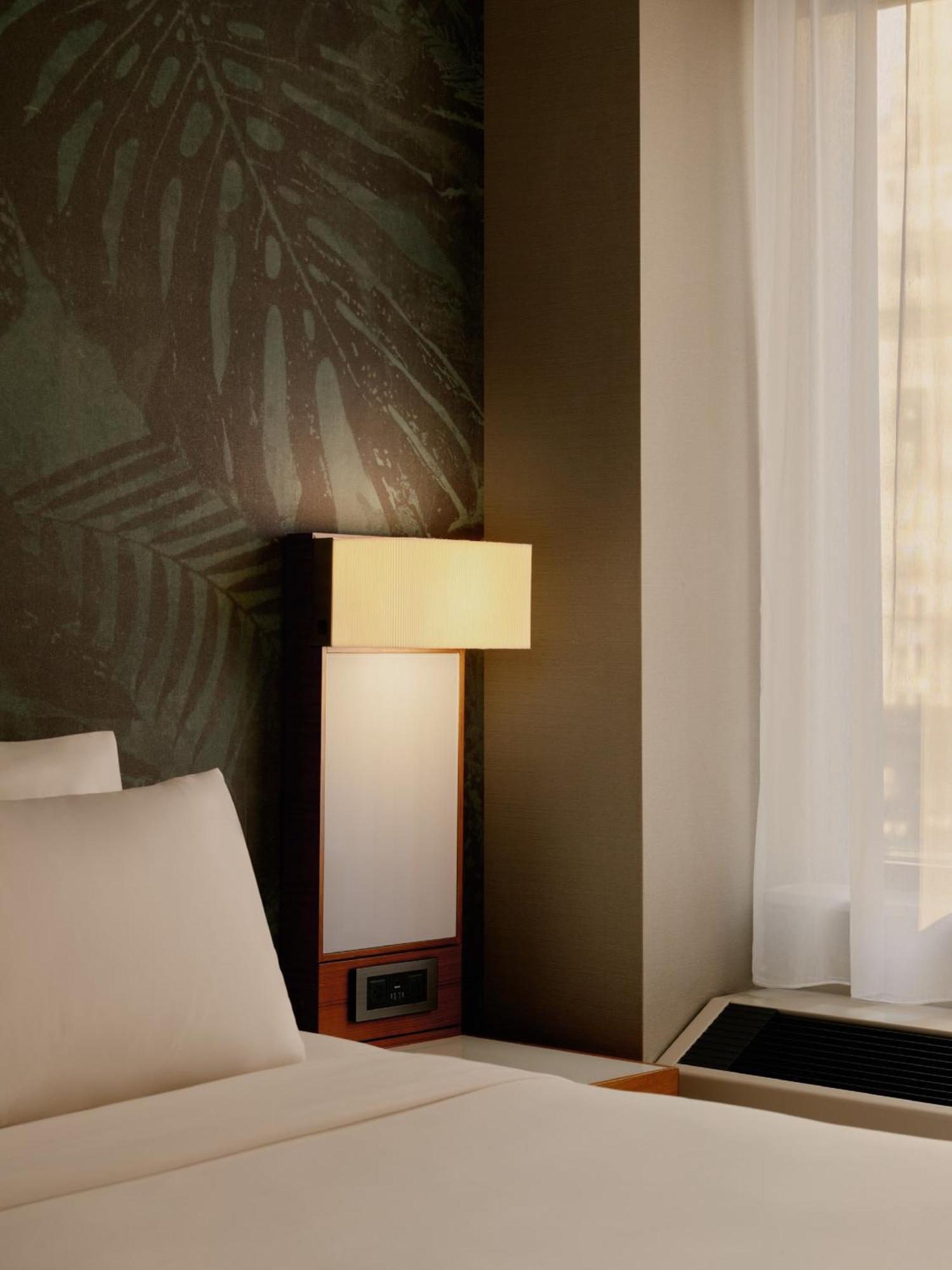 The Cloud One New York-downtown, By The One Group Hotel 4*