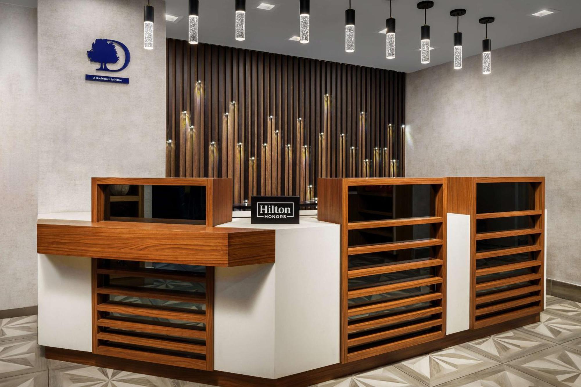 Hotel Doubletree By Hilton Midtown Fifth Ave New York
