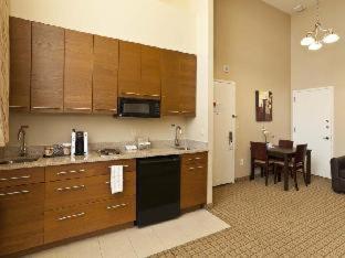 Hotel Pointe Plaza (adults Only)