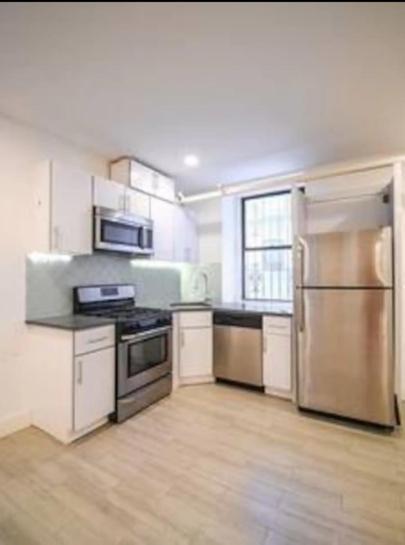Holiday home Discover A 3br Oasis Private Patio 20 Min To Times Square L Tuscano I