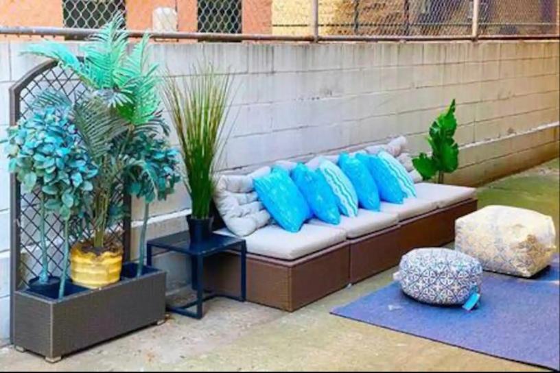 Holiday home Discover A 3br Oasis Private Patio 20 Min To Times Square L Tuscano I