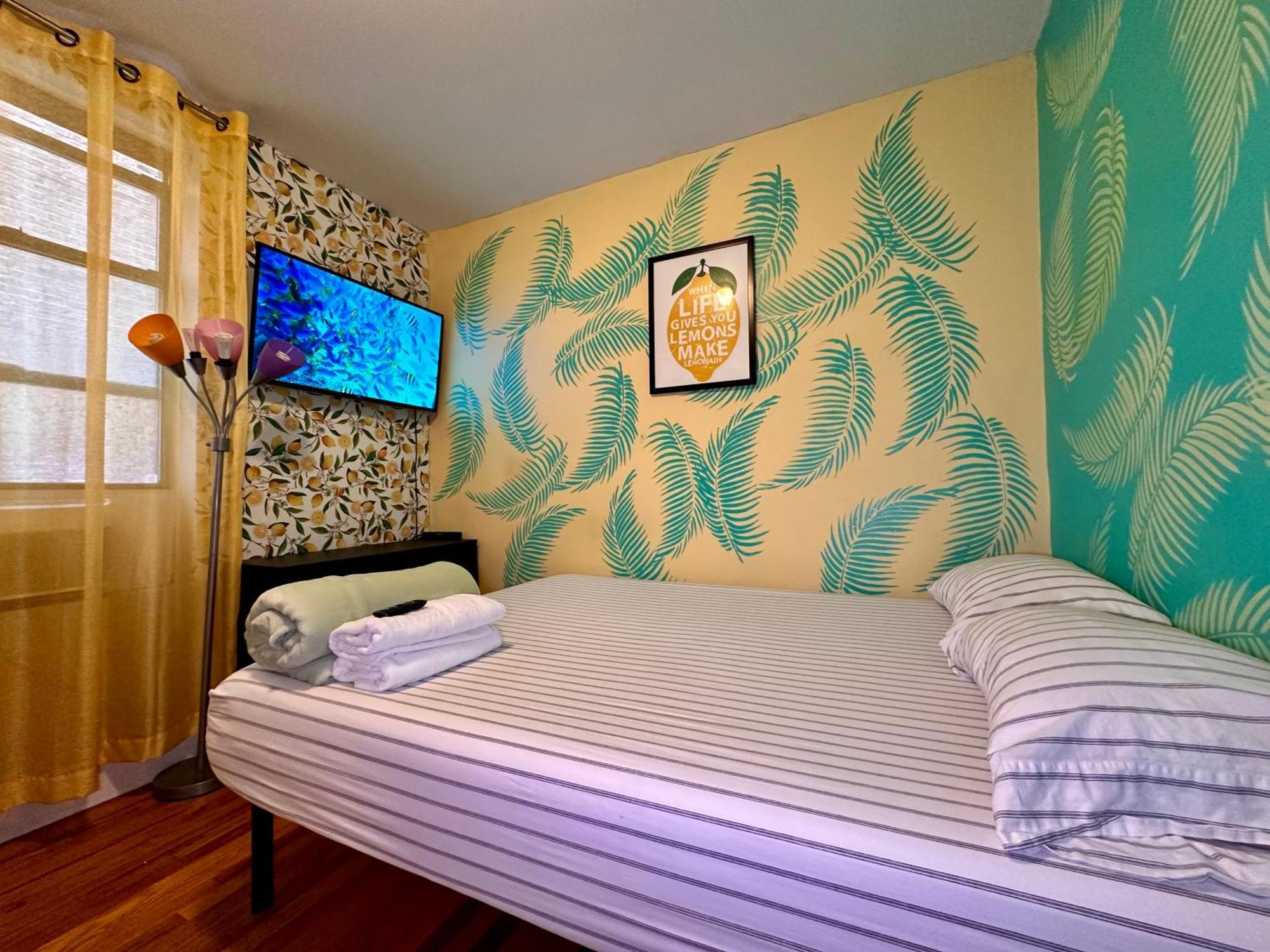 Lemon Vibes Harlem Affordable Comfort