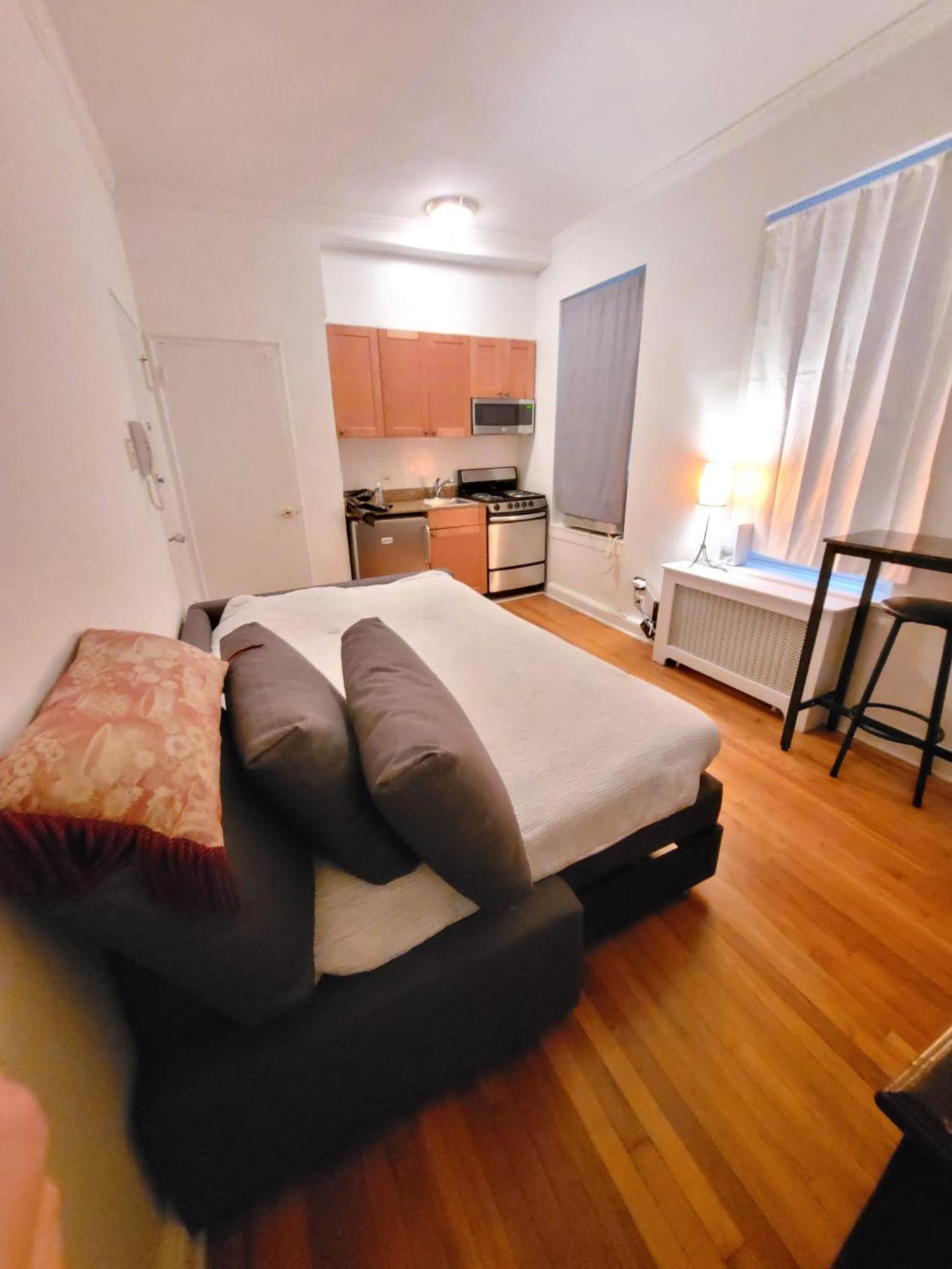 Upper East Side 2 Bedrooms Gem New York