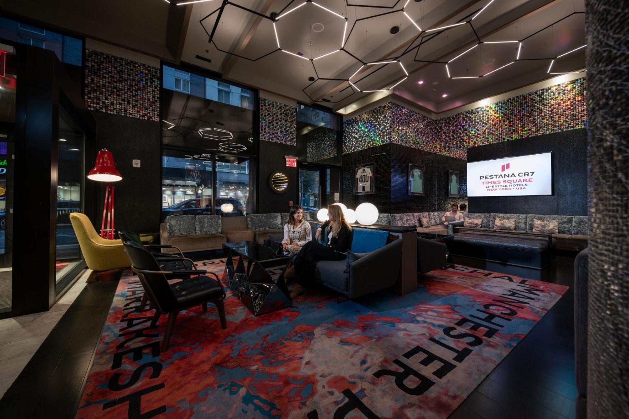 Hotel Pestana Cr7 Times Square 4*