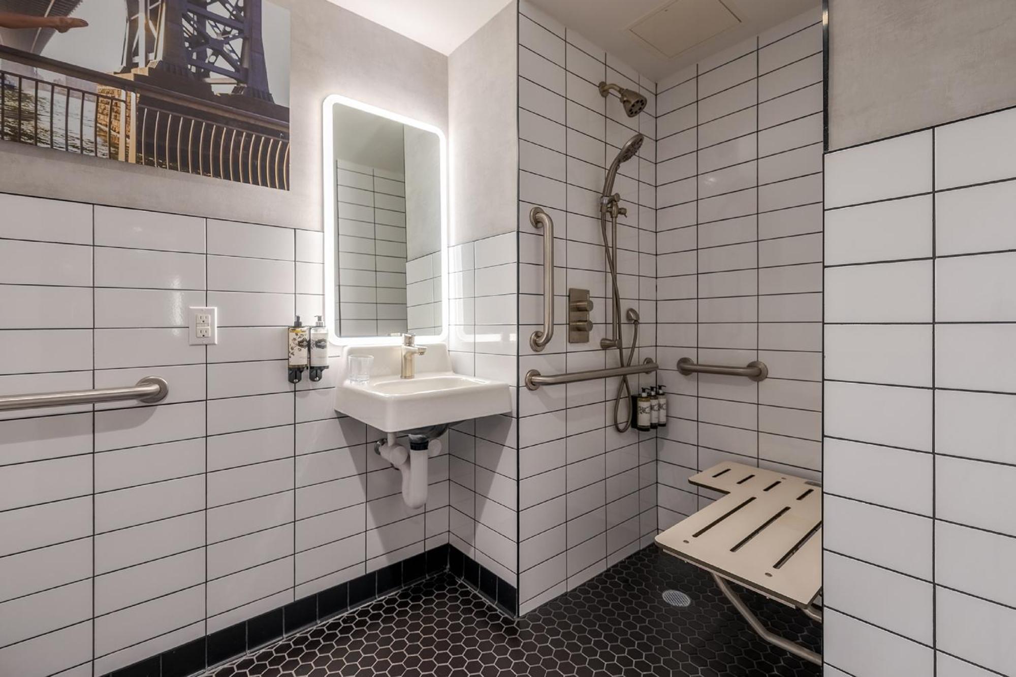 Hotel Pestana Cr7 Times Square 4*