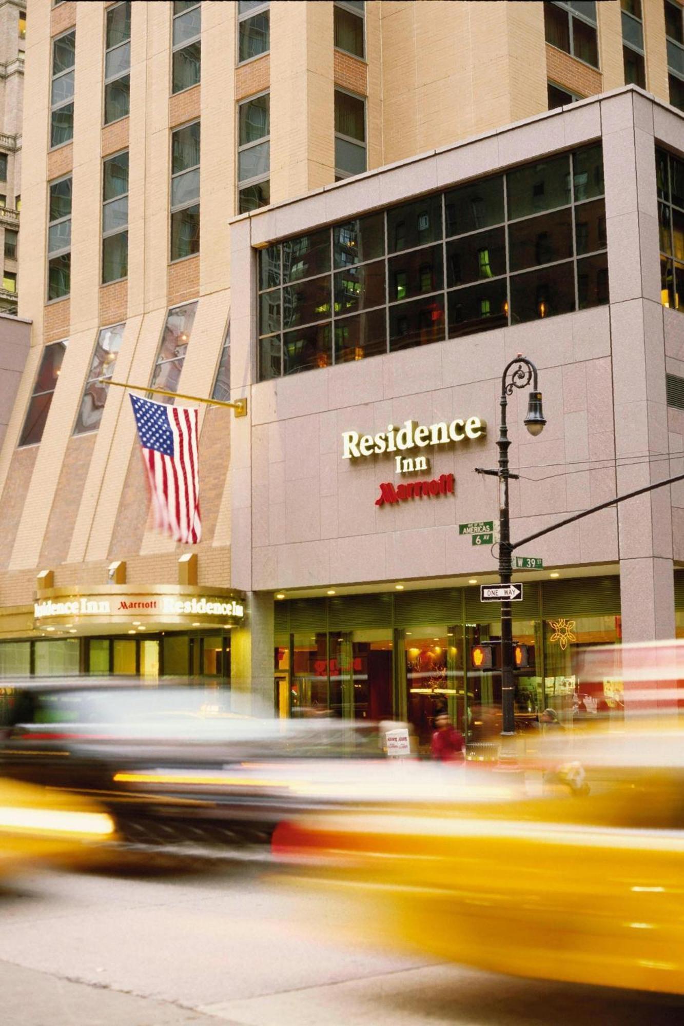 By Marriott Manhattan/times Square