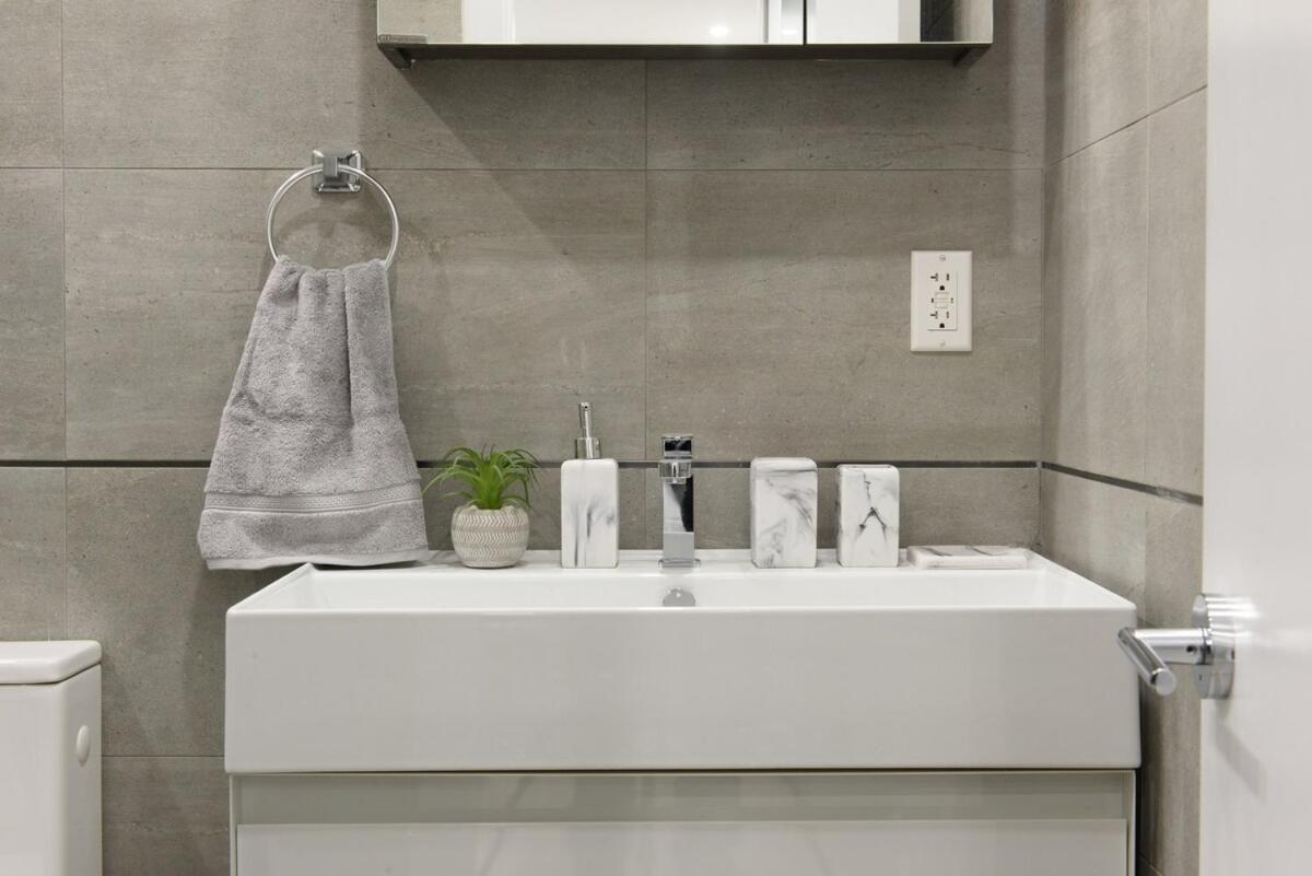 78-1b New 1br Prime Ues Wd In Unit Apartment