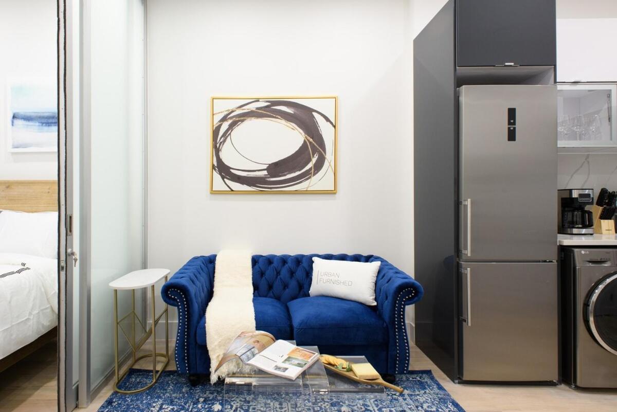 78-1b New 1br Prime Ues Wd In Unit