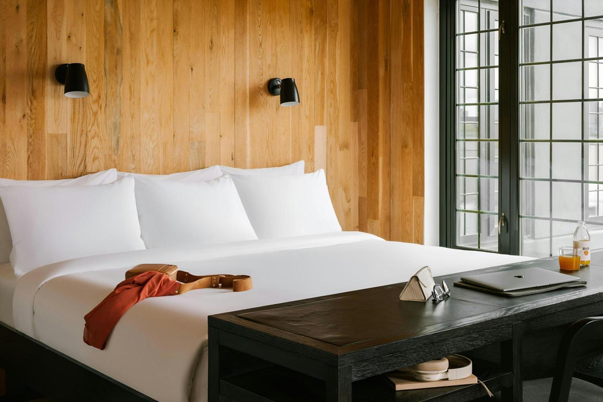 The Industrialist Gowanus Brooklyn, Sonder Hotel *