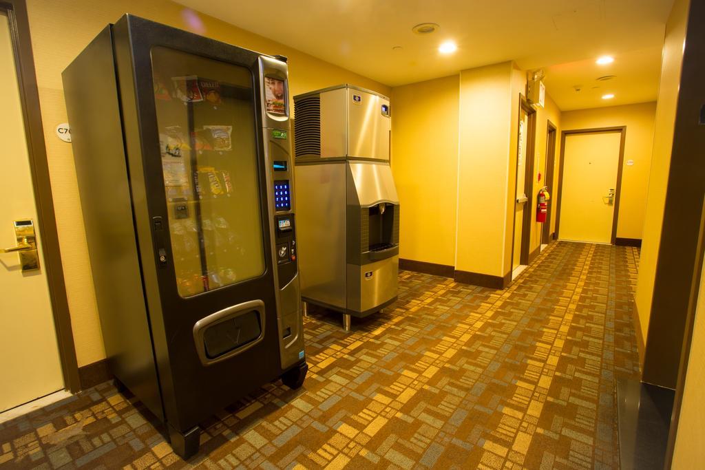 Hotel Flushing