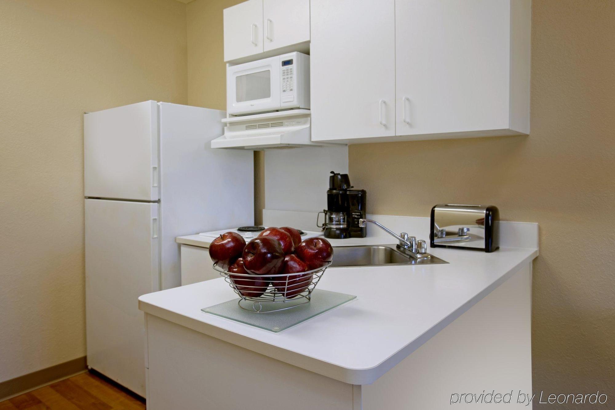 Extended America - - Laguardia Airport Hotel 2*