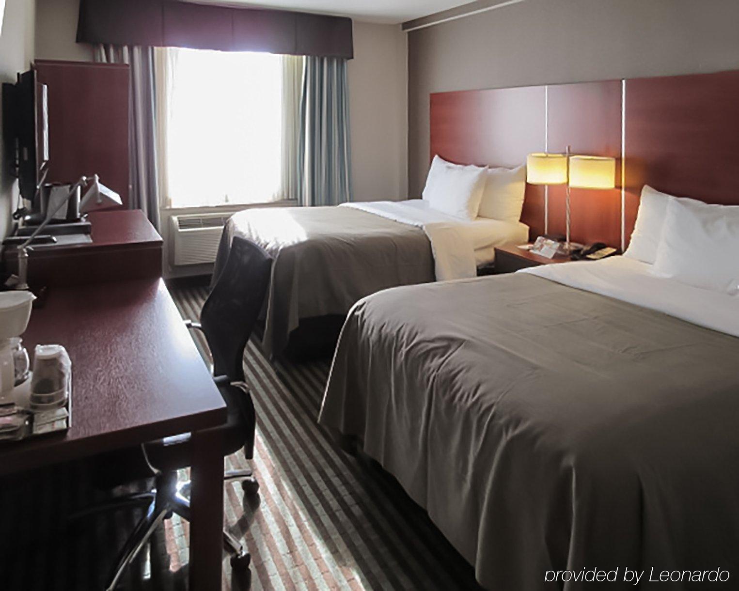 Hotel Flushing 2*