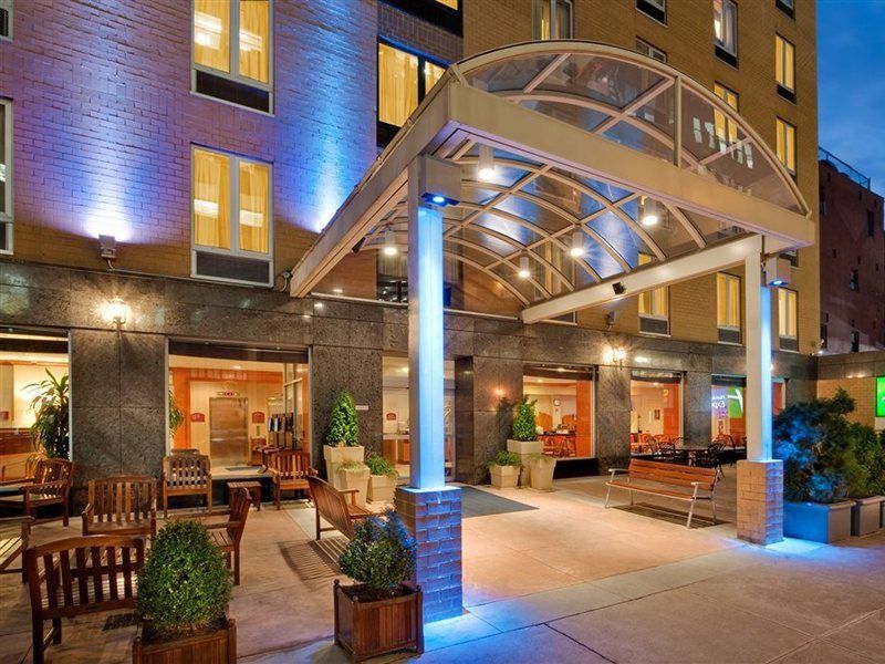Express Manhattan Midtown West By Ihg New York
